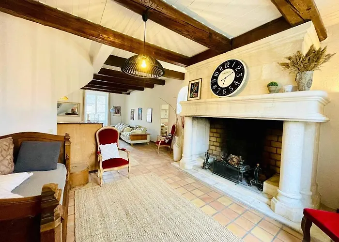 Notre Dame Des Anges Duplex